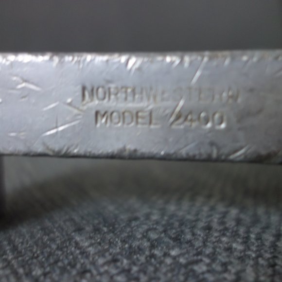 Northwestern Model 2400 Putter - Picture 5 of 16